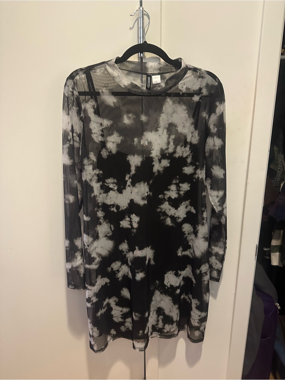 H&M Black & White Tie-Dye Long Sleeve Mesh Dress